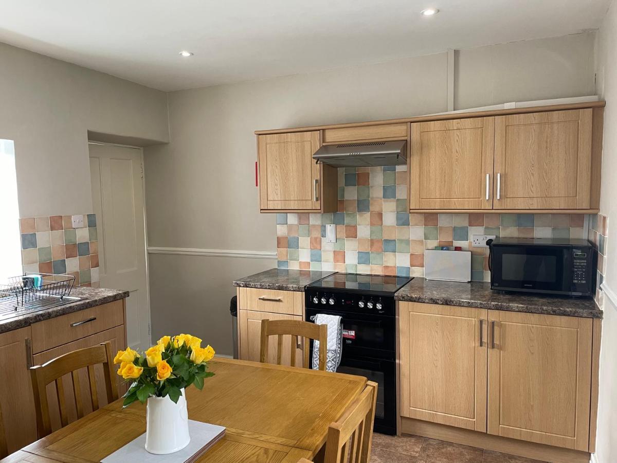 Garth- Stunning Scenic Semi-Rural Cottage With Games Room Conwy Exterior foto