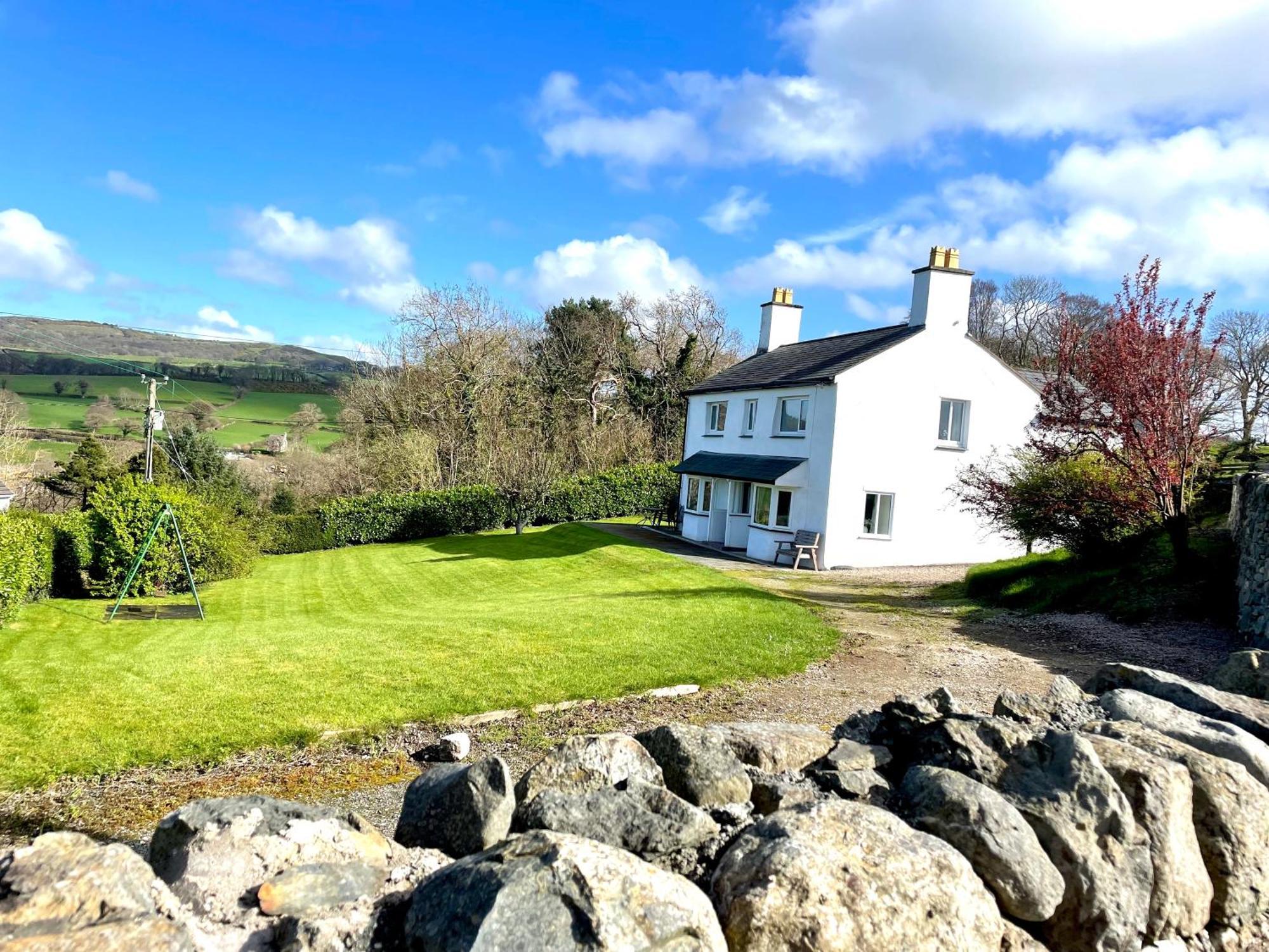 Garth- Stunning Scenic Semi-Rural Cottage With Games Room Conwy Exterior foto